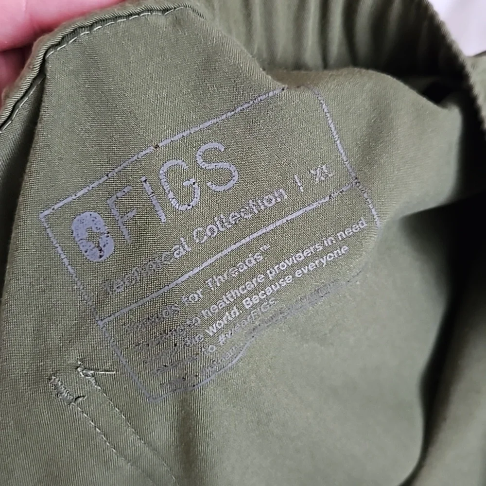 Figs Axim Cargo Long Green Pants Lot Size Men's XL